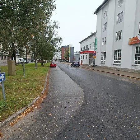 Kemin Ydinkeskustassa アパート ケミ